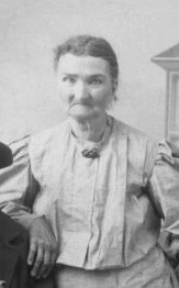 Elizabeth Boyer Worden
wife of Ahira H Worden
1845-1924