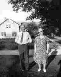 Charles Hotchkin and wife Jessie Nancy Deighton