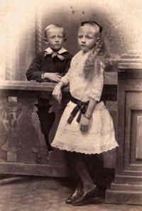Lulu May Hotchkin with brother Charles about 1889