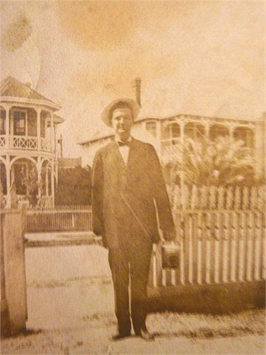 Robert William Edwards
1879-1950