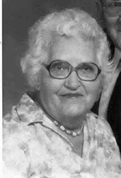 Retha Leota Fields wife of Garfield Bevins
