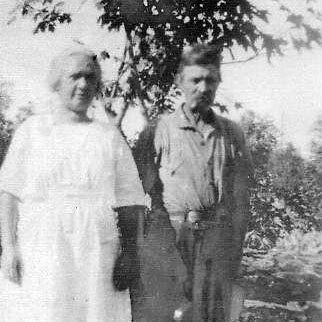 John Spence Kinnison 1857-1933
wife Louise Evelyn Gisell