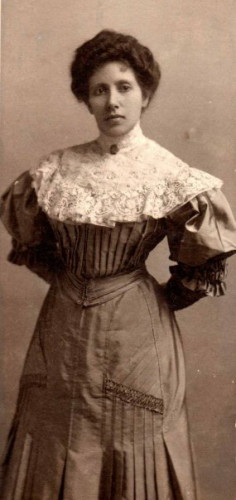 Ida Mae Halstead Hotchkin 1877-1948
wife of James W Hotchkin