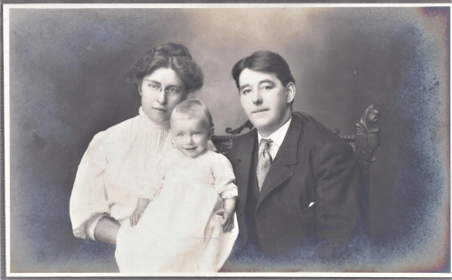 Albert Leet Hotchkin Jr,
wife Irene Esther Noah
son Albert Leet III