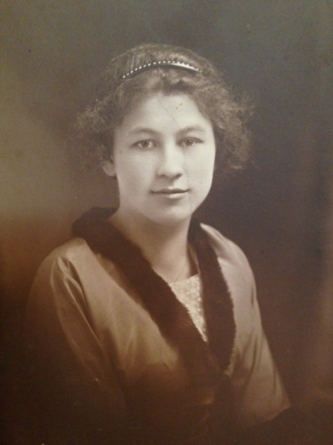 Irene Millie Hungerford Watson 1899-1987
wife of Kenneth E Watson