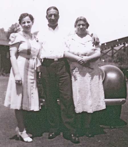 Francesco (Frank) Del Vero, Daughter Katherine, mother Giuseppa (Josephine) Allevato Del Vero