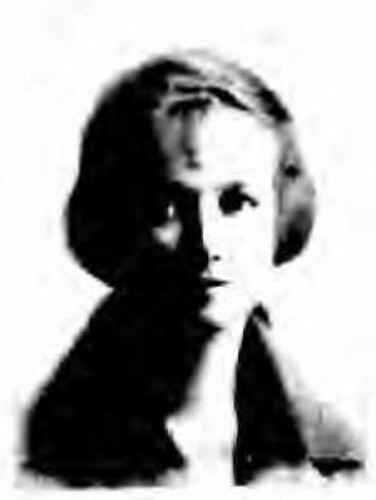 Dorothy Holmes O'ryan Curtis 1903-1940
wife of Darwin Curtis