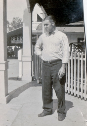 LLoyd Zelner 1906-1975
